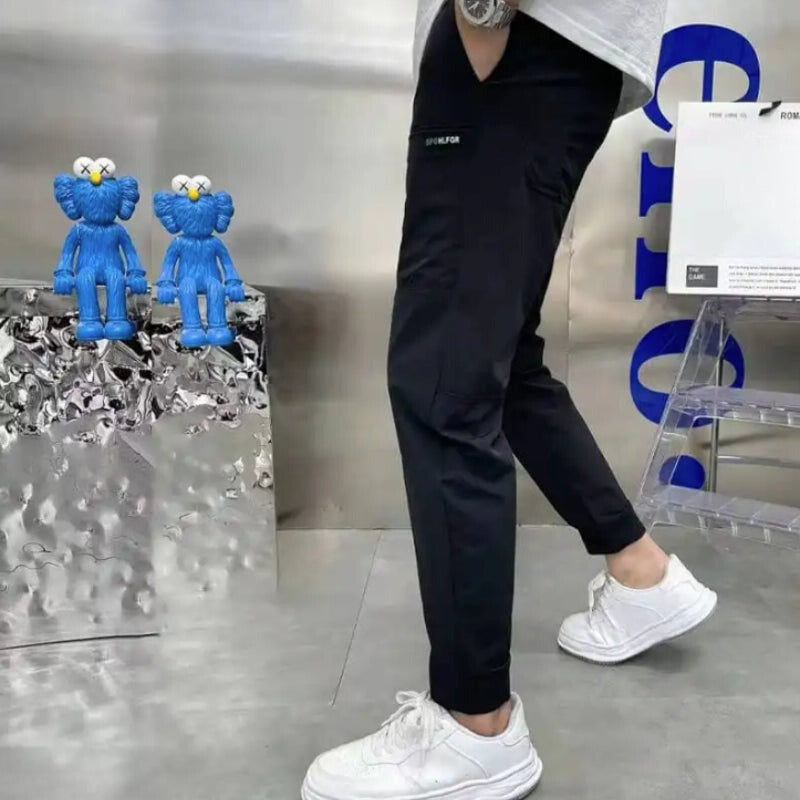 Pantaloni cargo comodi con grande capacità di stoccaggio